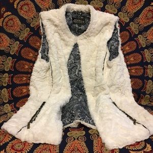 Chic fuzzy vest